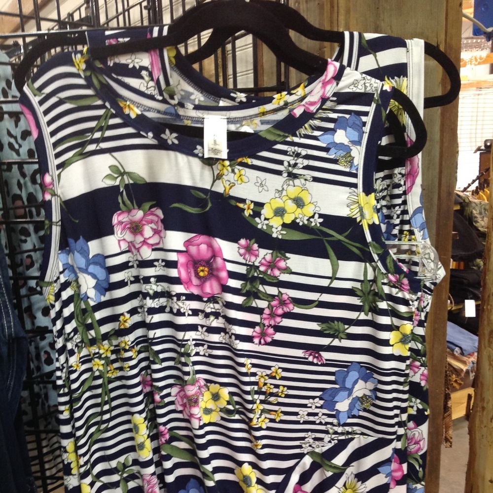 Sleeveless top